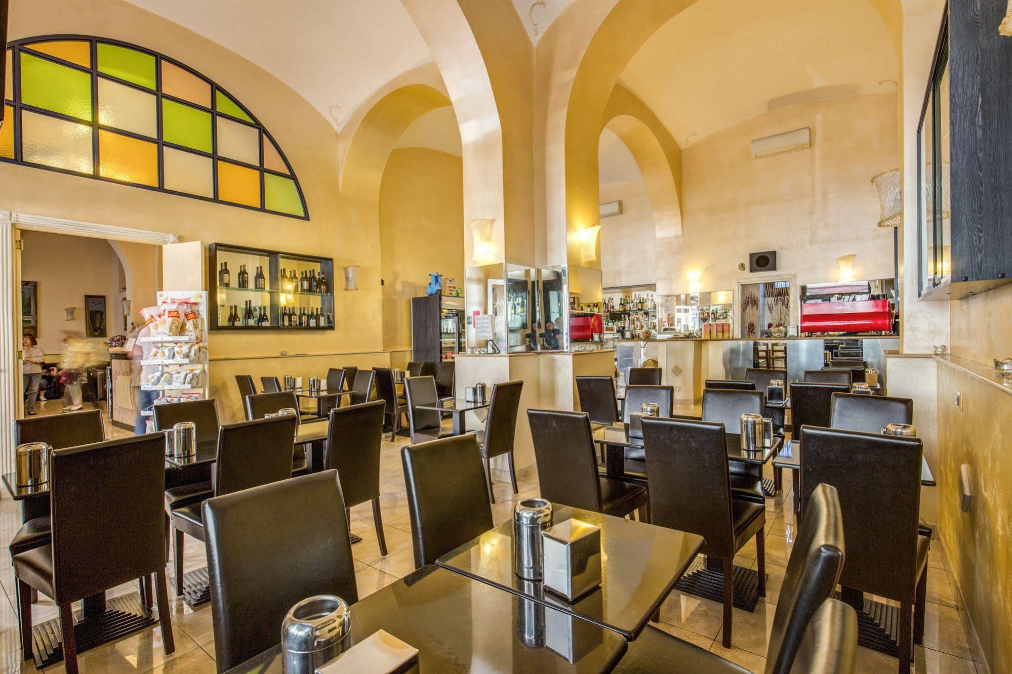 Hotel Maryelen Рим Екстериор снимка