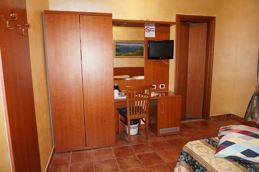 Hotel Maryelen Рим Стая снимка